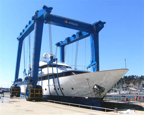 Travel Lifts Mobile Boat Hoists Marina Planet