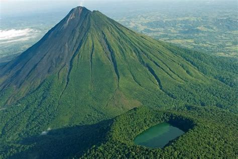 Best Things To Do At Arenal Volcano Costa Rica Experts