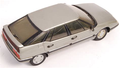A French Solido Made Boxed 118 Scale Diecast Model Citroen Xm Complete