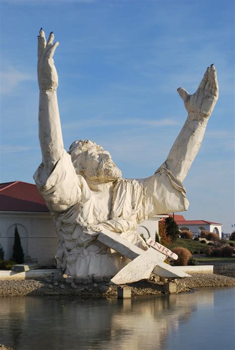 A Portrait Of A Very Large Statue In Ohio Which No Longer Exists Due