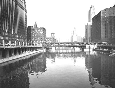 Photo Chicago Chicago River Looking E From Franklin Street Bridge
