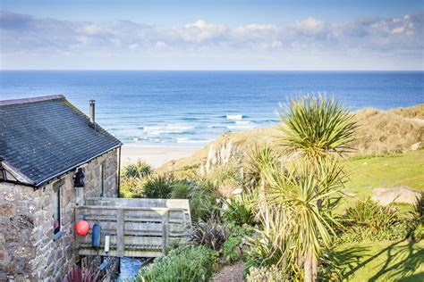 Girl Annie Super Cool Cornish Hangout In Sennen Holiday Cottages In