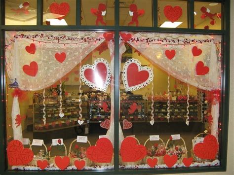 46 Lovely Valentine Window Decoration Ideas Valentines Window Display