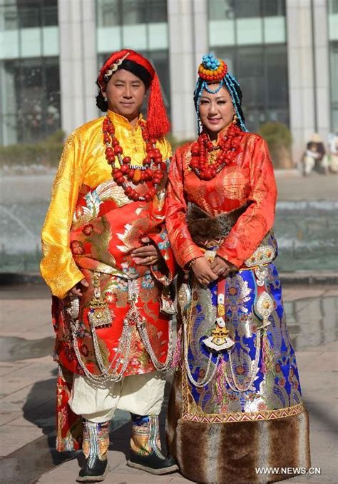 Kamba Costumes Particular In Tibetan Culture Vtibet Colorful Fashion