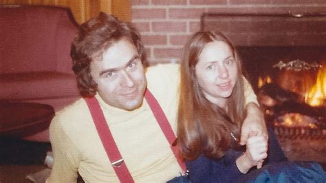 Amazons Ted Bundy Falling For A Killer Girlfriend Recalls Havoc