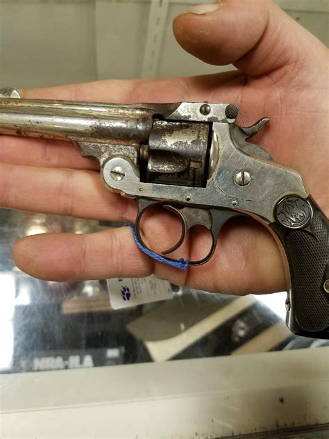 Smith And Wesson Model 32 Double Action Revolver Old Guns And Shooting
