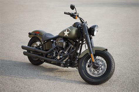 Army when it ordered twelve motorcycles with sidecars with mounted machine guns on them for the general pershing's 1916 mexican excursion. 2016 Harley-Davidson Softail Slim S Shows Authentic Retro ...