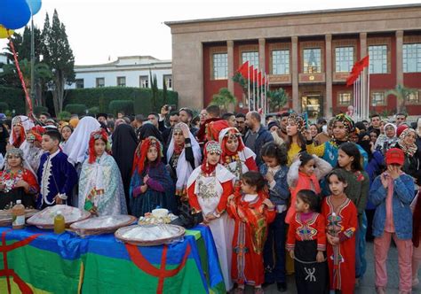 Moroccos Amazigh Speakers Fear Indigenous Language Fading Reuters