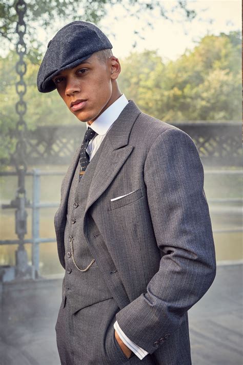 Pin De Raffy76 Em Jordan Bolger Traje Peaky Blinders Vestuário Masculino Moda Masculina Anos 20