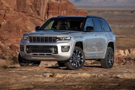 Jeep Grand Cherokee L Overland Images