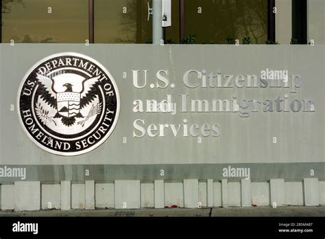Uscis Hi Res Stock Photography And Images Alamy