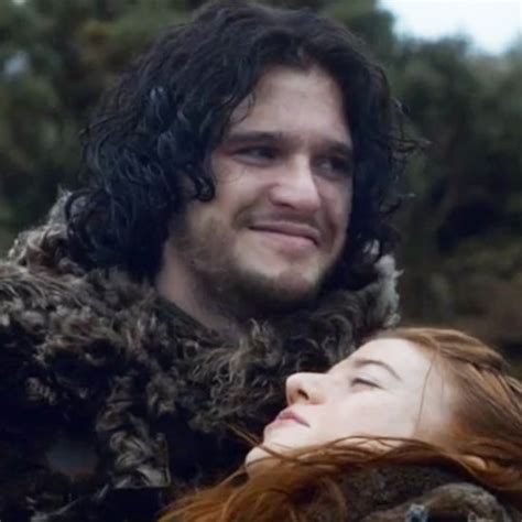 Jon Snows Man Bun On Game Of Thrones Popsugar Entertainment