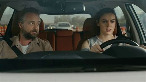 Actress michelle fernandez as driver. Who Is The Girl In The New Nissan Rogue Commercial - GirlWalls
