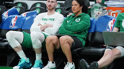 Kara Lawson Duke Womens Coach Gets Emotional Sendoff From Celtics