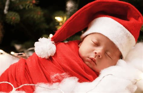 14 Cute Babys First Christmas Photo Shoot Ideas Fotor