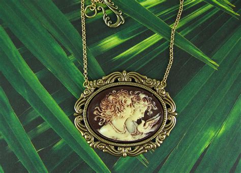 Cameo Necklace Ivory Brown Cameo Twins Cameo Sisters Cameo Etsy