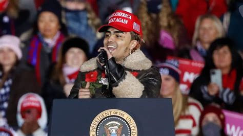 Rapper Lil Pump Endorses Trump At Rally President Calls Him ‘lil Pimp