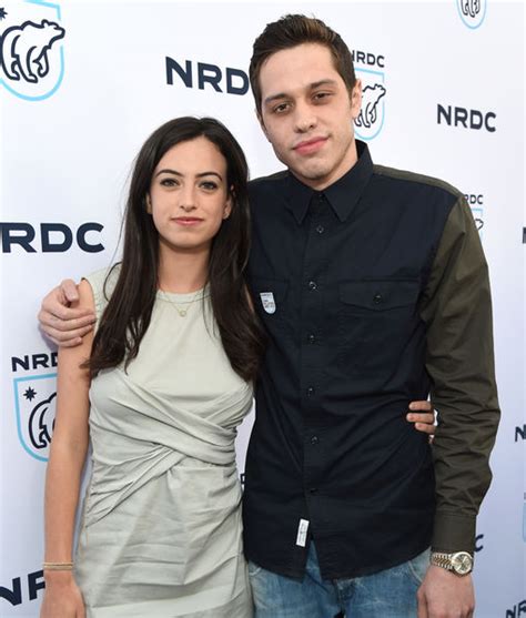 Klik tombol di bawah ini untuk pergi ke halaman website download film pete davidson: Pete Davidson & Cazzie David Split | ExtraTV.com