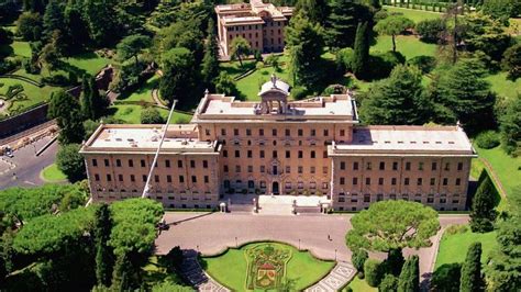 Edificio sede de la intendencia de montevideo, av. Nueva Ley sobre el Gobierno del Estado de la Ciudad del Vaticano