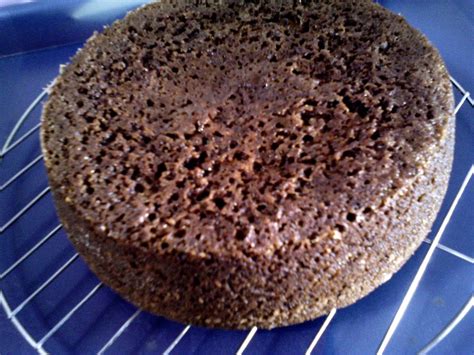 Resepi kek lapis versi sarawak ini mengetengahkan rasa kopi serta nestum untuk menaikkan rasanya. SurayaMSyed: Kek Belacan Sarawak