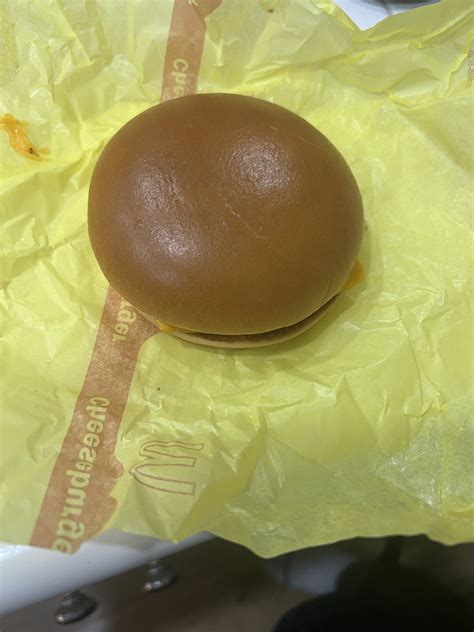 This Perfectly Smooth Mcdonalds Burger Bun Roddlysatisfying
