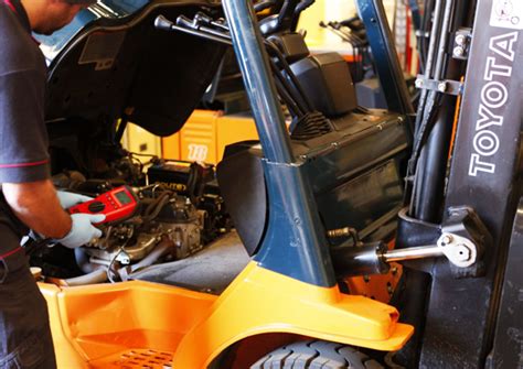Further, its mission is to provide the best service to its customers by offering best brands and exclusive varieties of products which can satisfy the needs and demands of its buyer. Forklift Servicing & Repair Malaysia | Forklift ...