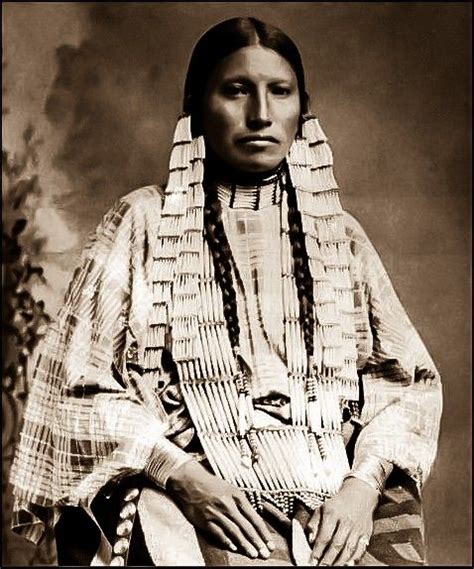 Sioux Woman Thunder Bear Famous Interpreter Among The Sioux 1891 Native American Pictures