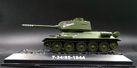 Wwii Soviet T34 85 172 Diecast Model Tank Medium Tank Ebay