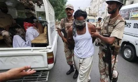 کراچی بھتہ خوری کے الزام میں اورنگی ٹاؤن سے 3 ملزم گرفتار Pakistan Dawn News