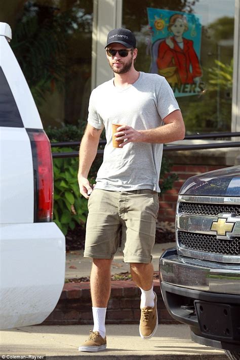 Makeup Free Miley Cyrus And Liam Hemsworth Step Out For Iced Coffee In