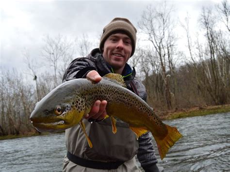 South Holston River Float Trip With Brown Trout Fly Fishing Sugar