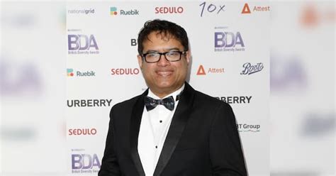 The Chases Paul Sinha Cant Drive Or Dance Due To Parkinsons