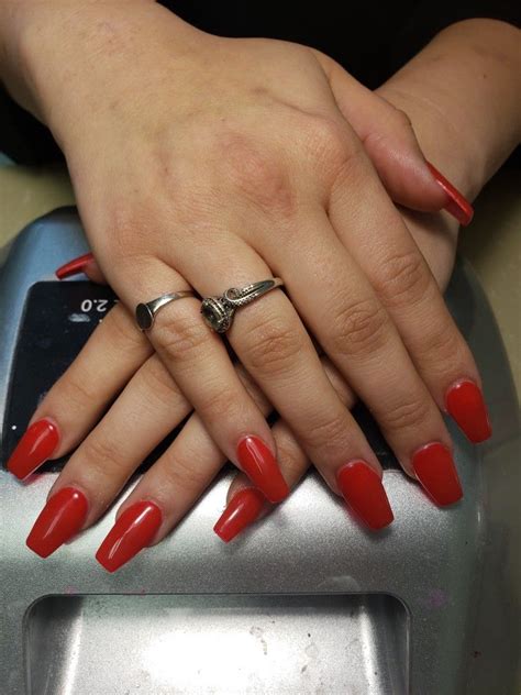 Your session is going to time out in seconds! Ferrari red coffin shape acrylic nails | Nails, Holiday nails glitter