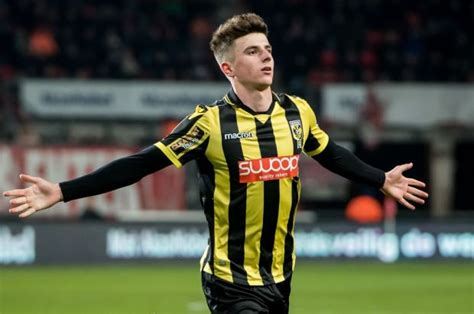 Player stats of mason mount (fc chelsea) goals assists matches played all performance data. Who's This Teenage Midfield Sensation Set To Break Into Chelsea's First-Team? Everything You ...