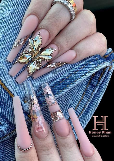 These Will Be The Most Popular Nail Art Designs Of 2021 Metallic Gold Butterfly And Flower Nails