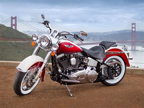 2013 Flstn Softail Deluxe Harley Davidson Pictures And Specifications