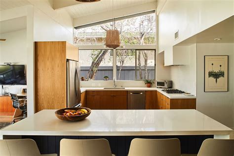 A Ladera Heights Designer Finds—and Remakes—her Midcentury Dream Home