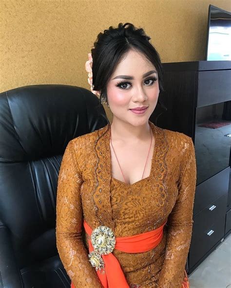 kebaya brokat modern kebaya bali busana batik model pakaian