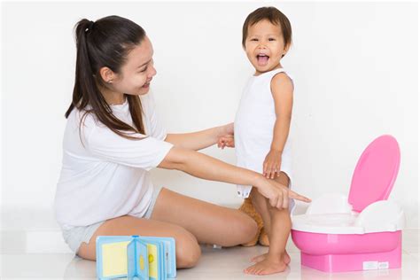 22 Potty Training Tips For Boys And Girls