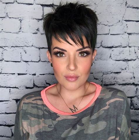 16 Of The Coolest Pixie Haircuts The Glossychic Funky Short Hair