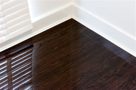 Chocolate Walnut High-Gloss Laminate Flooring | Floorless Floors