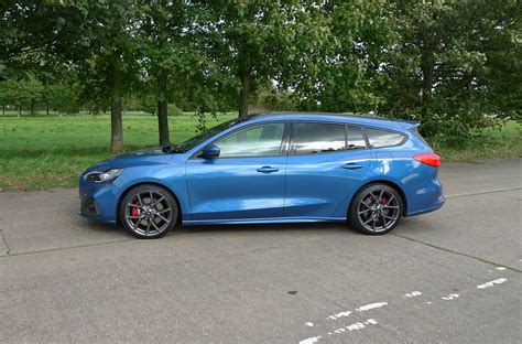 Try to work out the meanings of the 7. Ford Focus ST Estate | Eurekar