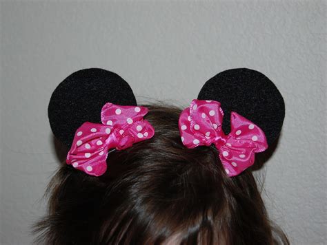 Tutorial Minnie Mouse Ear Hair Clips