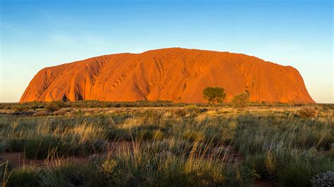 Uluru Australia 4K wallpaper