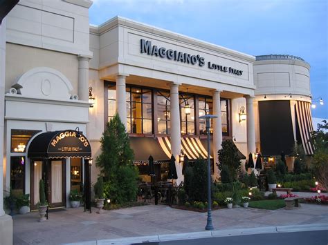 Maggiano's Little Italy - Southpark Mall - Italian Restaurant in