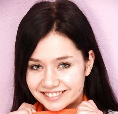 Lucianna Karel Biography Age Height Figure And Net Worth Revealed Bio Famous Com