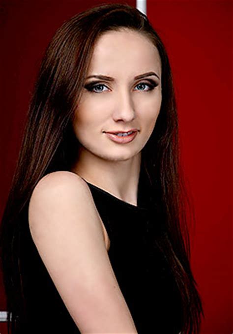 Amazing Single Women From Ukraine Nikolaev Oksana 31 Yo Hair Color