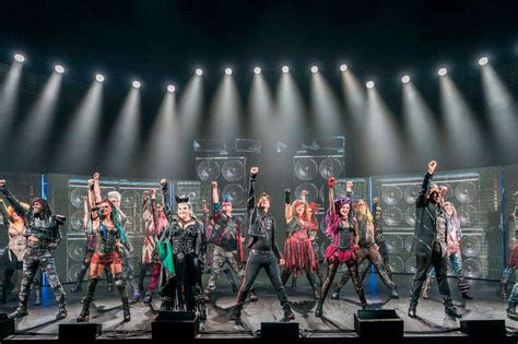 We Will Rock You Review Radio Exe