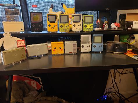 My Nintendo Handheld Collection Most Of It Rgameboy