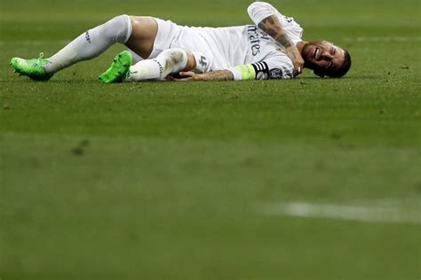 Sergio Ramos Ridiculed Online For Ridiculous Dive Latest Football News